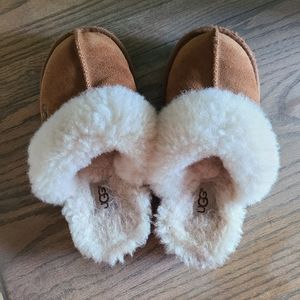 Kids size 12 Ugg slippers